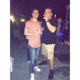 brandon2hig on One Bite Pizza App