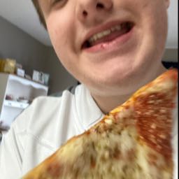 hood.wofford on One Bite Pizza App