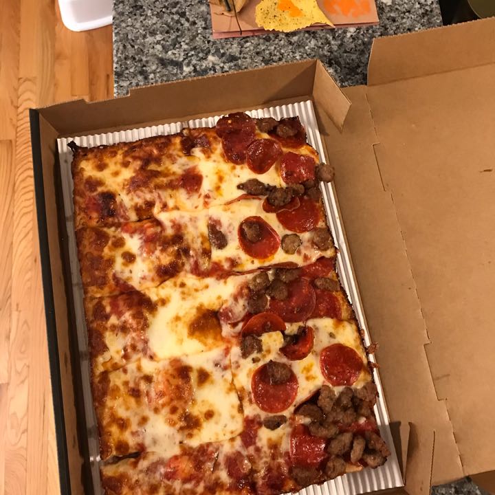 Pizza Review