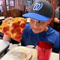 luke.volk on One Bite Pizza App