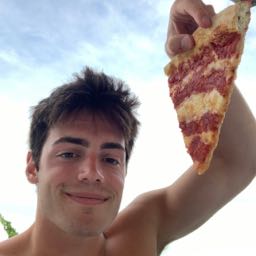 joey.felton on One Bite Pizza App