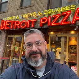carlos.yanez1 on One Bite Pizza App