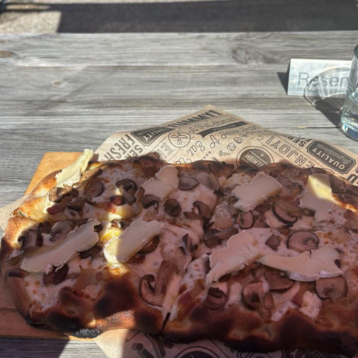 Pizza Review