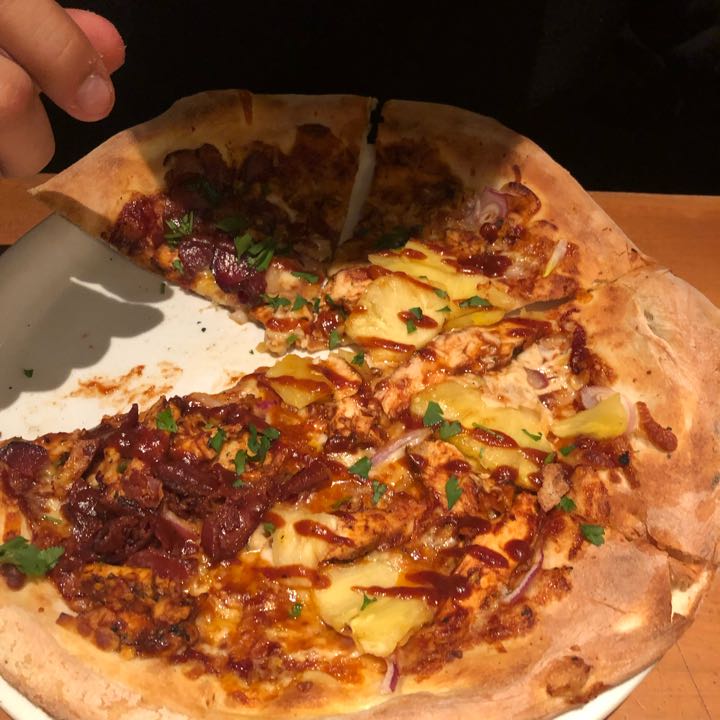Alexis Christine S Pizza Review At California Pizza Kitchen At