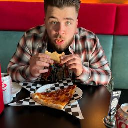 lucas.leandro on One Bite Pizza App