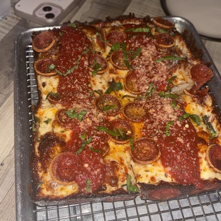 Pizza Review