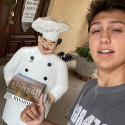 gavin.jones4 on One Bite Pizza App