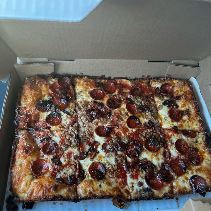Pizza Review