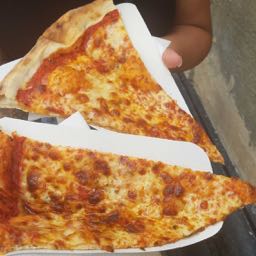 natalie.lawson on One Bite Pizza App