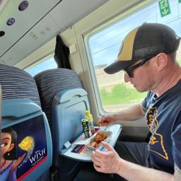 neewbs on One Bite Pizza App