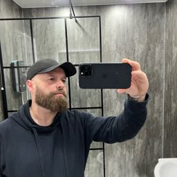 tommydarko on One Bite Pizza App