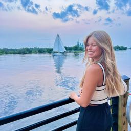 kelley.varner on One Bite Pizza App