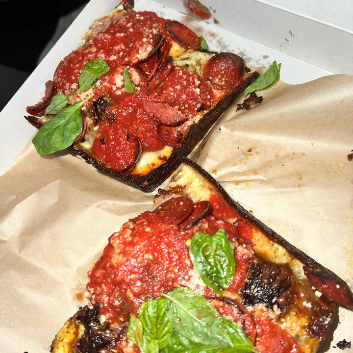 Pizza Review
