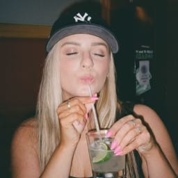 aliza.ackerman on One Bite Pizza App