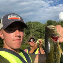 connor.o'boyle on One Bite Pizza App