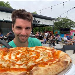 daytonafrito on One Bite Pizza App