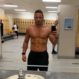 asher.kessous on One Bite Pizza App