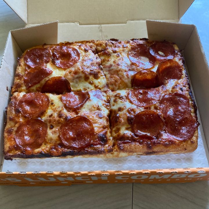 Pizza Review