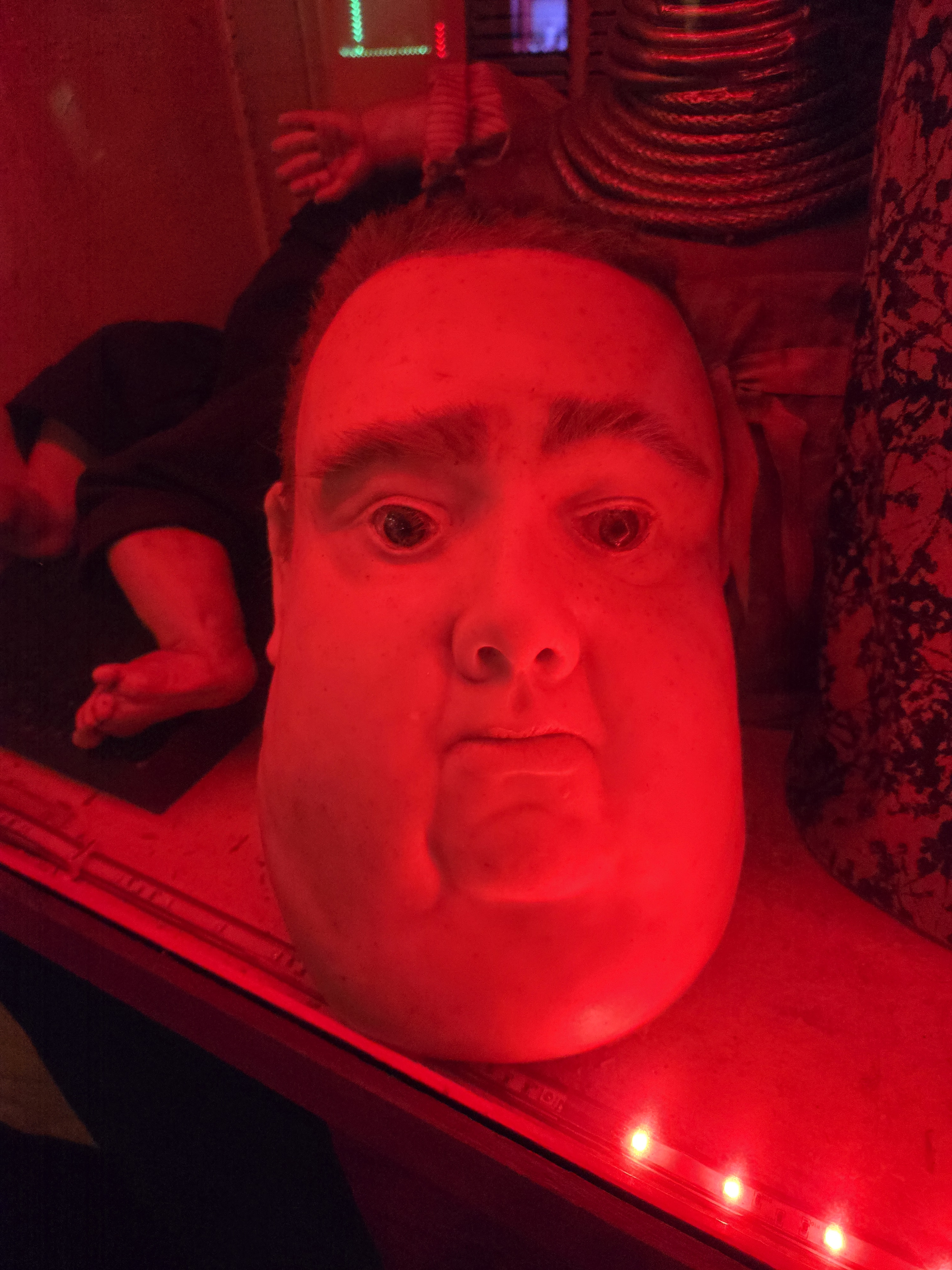 red.head on One Bite Pizza App