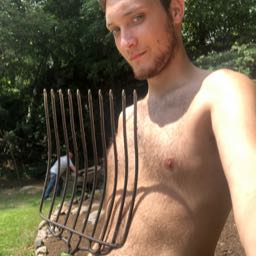 chris.carr7 on One Bite Pizza App