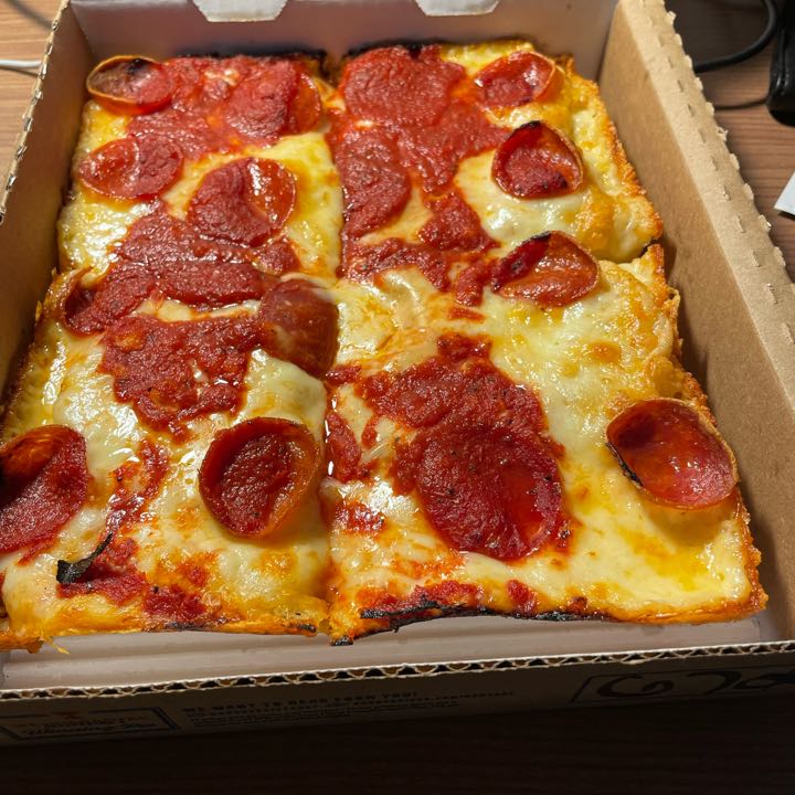 Pizza Review