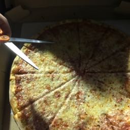 danpiacepizza on One Bite Pizza App