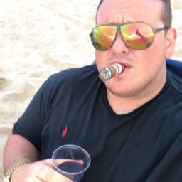 rbuzzelli on One Bite Pizza App