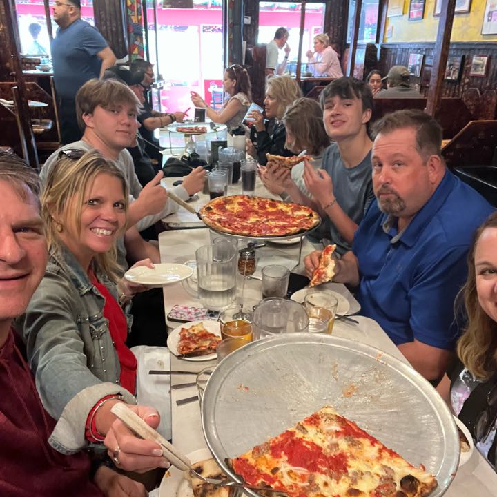 stoolpresidente's Pizza Review at John's of Bleecker Street One Bite