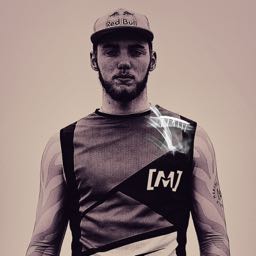 luke.b6 on One Bite Pizza App