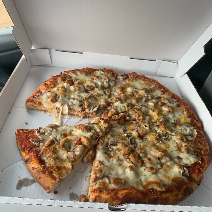 Mr X Pizza Reviews St Louis, MO One Bite