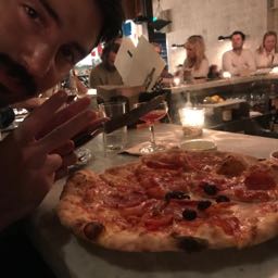 holtelliott on One Bite Pizza App