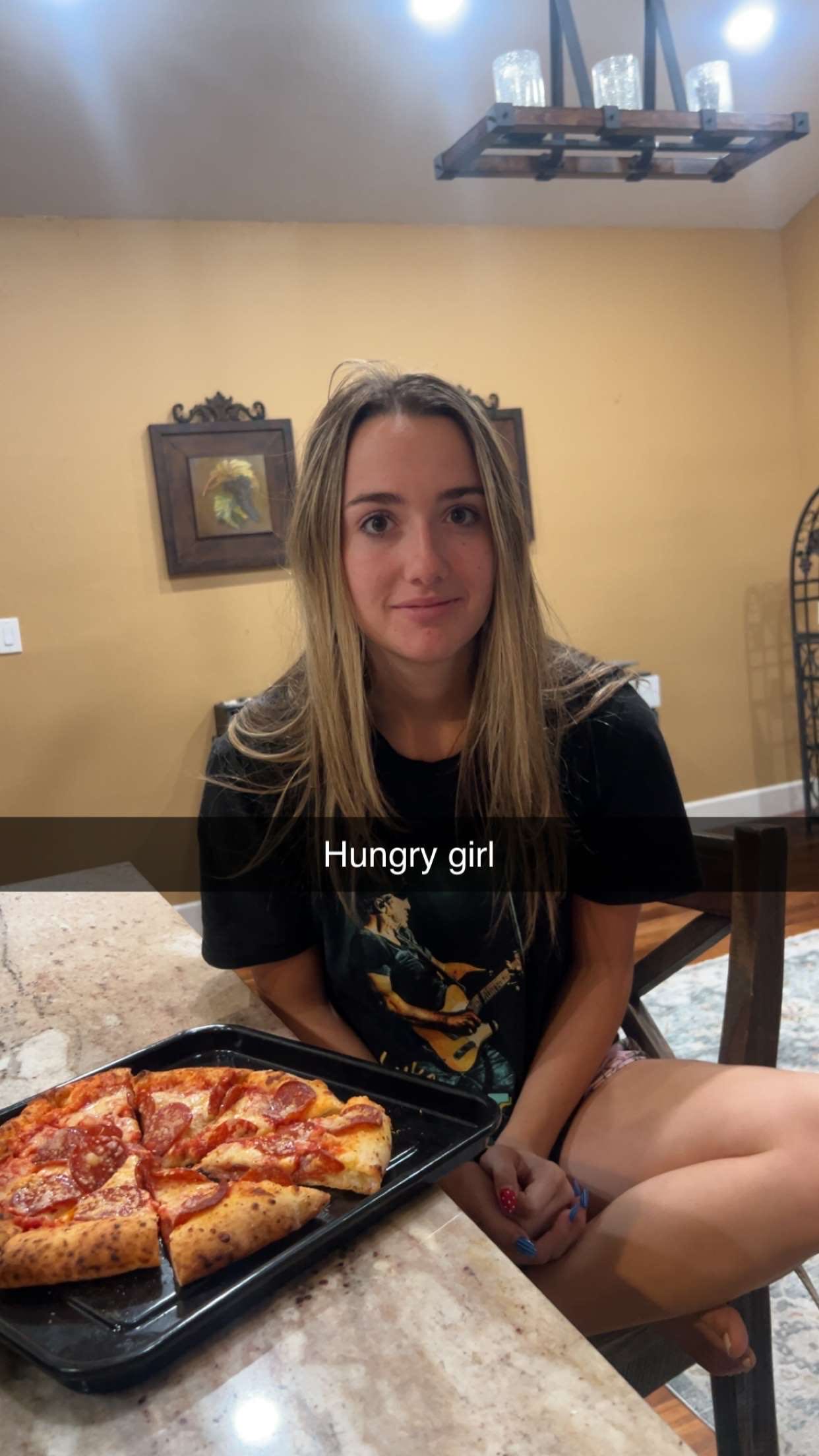 julia.snook on One Bite Pizza App