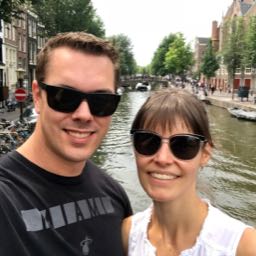 c3avi8tor on One Bite Pizza App