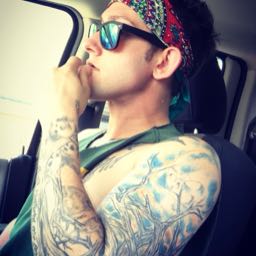 jesse.hunsberger iv on One Bite Pizza App