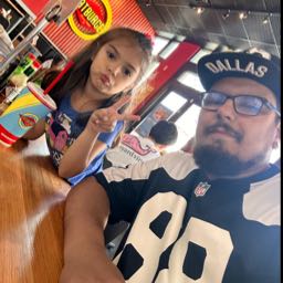 fighting.chicken on One Bite Pizza App