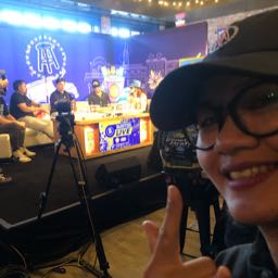 kim l.bouysou on One Bite Pizza App