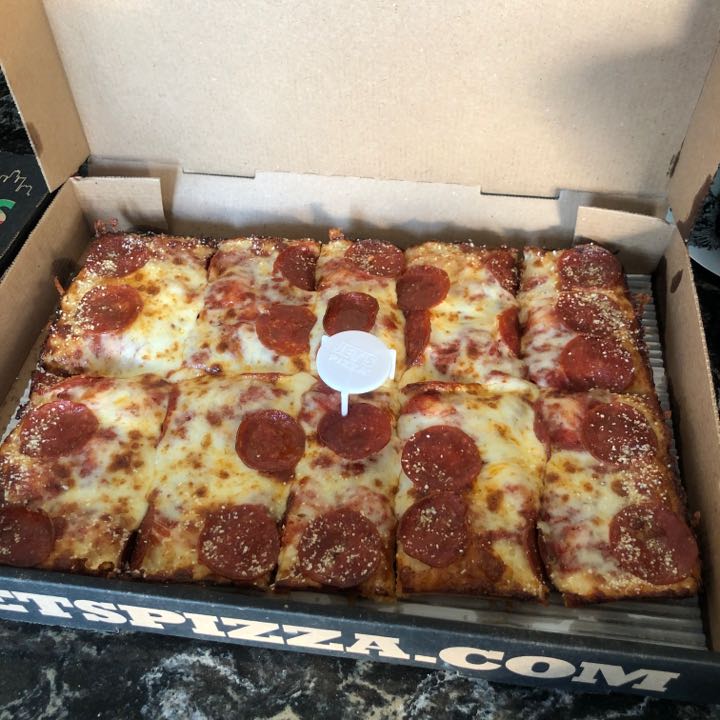 Pizza Review
