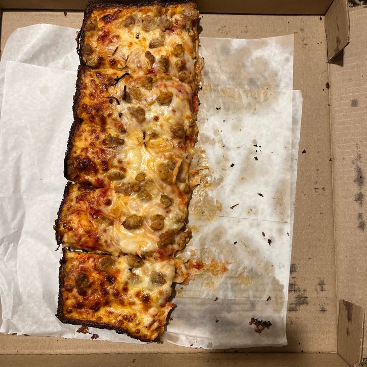 Pizza Review