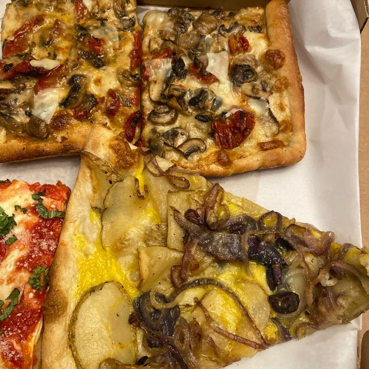 Pizza Review