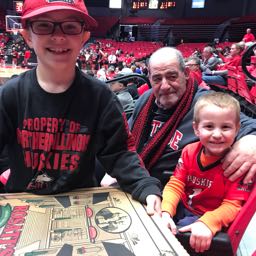 huskiesteve on One Bite Pizza App