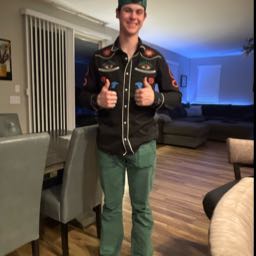 hayden.godek on One Bite Pizza App