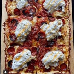 johnnypizzaz on One Bite Pizza App