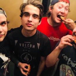 zack.neves on One Bite Pizza App