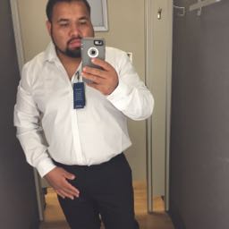 serch.rayas on One Bite Pizza App