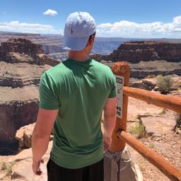 jared.sloan on One Bite Pizza App