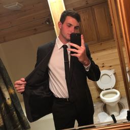 neumann.drake on One Bite Pizza App