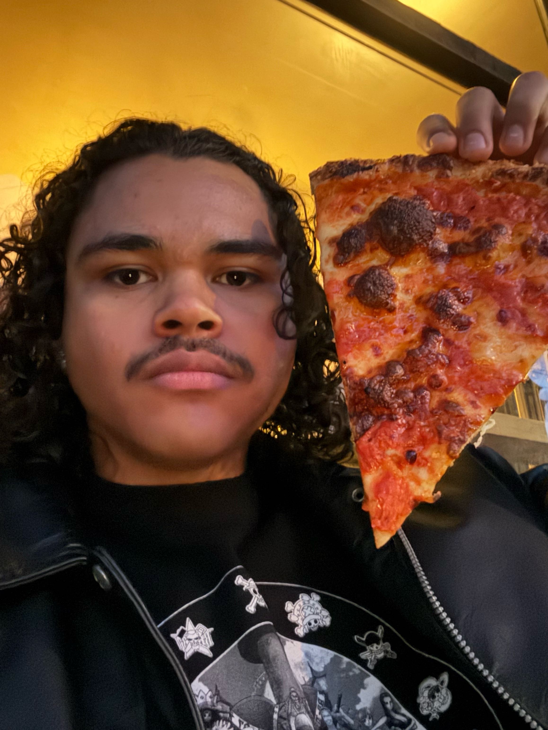 younoahnoah on One Bite Pizza App