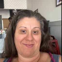 monique.pimentel on One Bite Pizza App