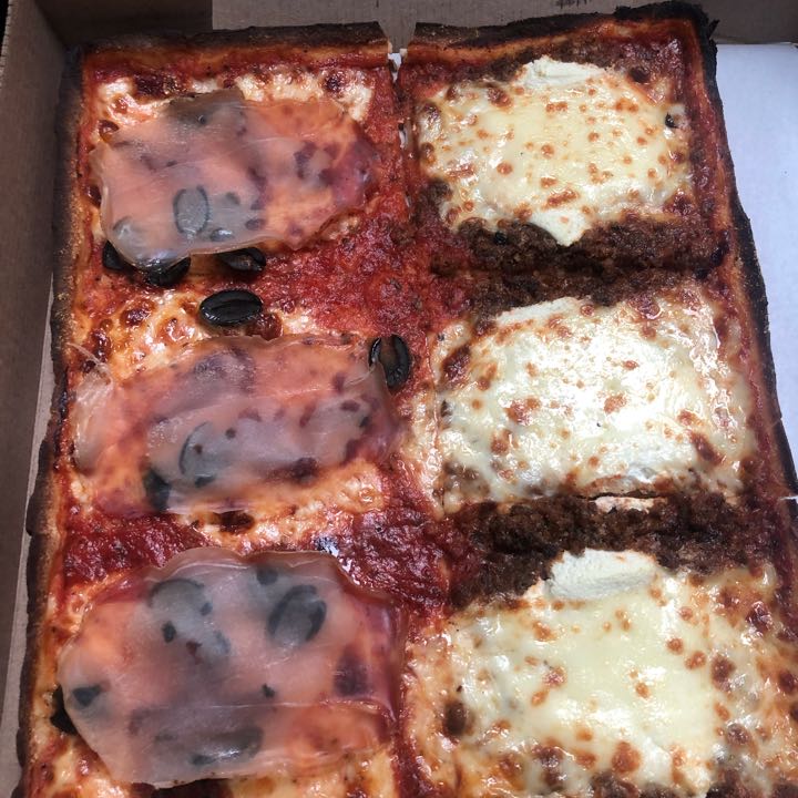 Pizza Review
