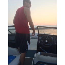 chrisonethree on One Bite Pizza App